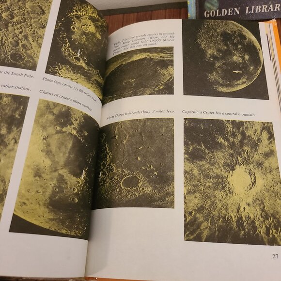 Vintage The Moon/Planets Golden Knowledge of Library Books - 2 - Picture 5 of 14